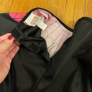 Girls Spider-girl Halloween costume! Worn 2 times! Excellent condition.